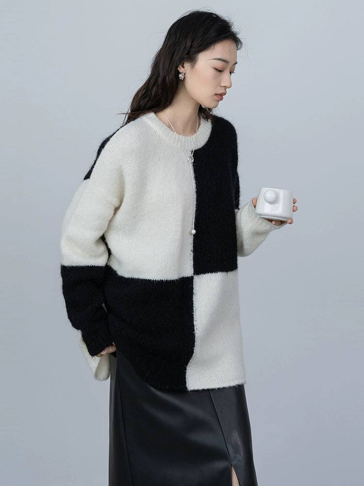 [Limited Time Offer] CAREMIND Mohair + Wool, Black and White Checkerboard Knitted Sweater Autumn New