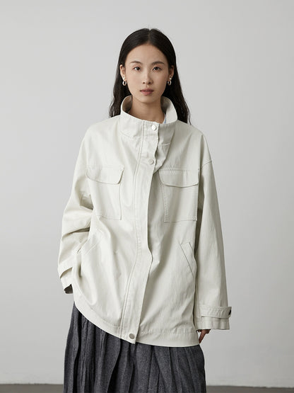 [White Gull] CAREMIND beige large pocket tooling jacket jacket casual loose silhouette short trench coat