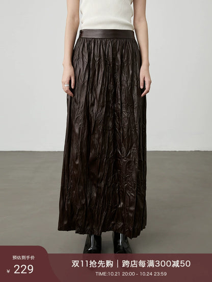 [Wandering the earth] CAREMIND chic brown-red pleated texture skirt niche versatile design long dress