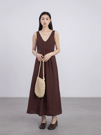 CAREMIND Brown pleated sleeveless dress V-neck high-end vest medium and long dress