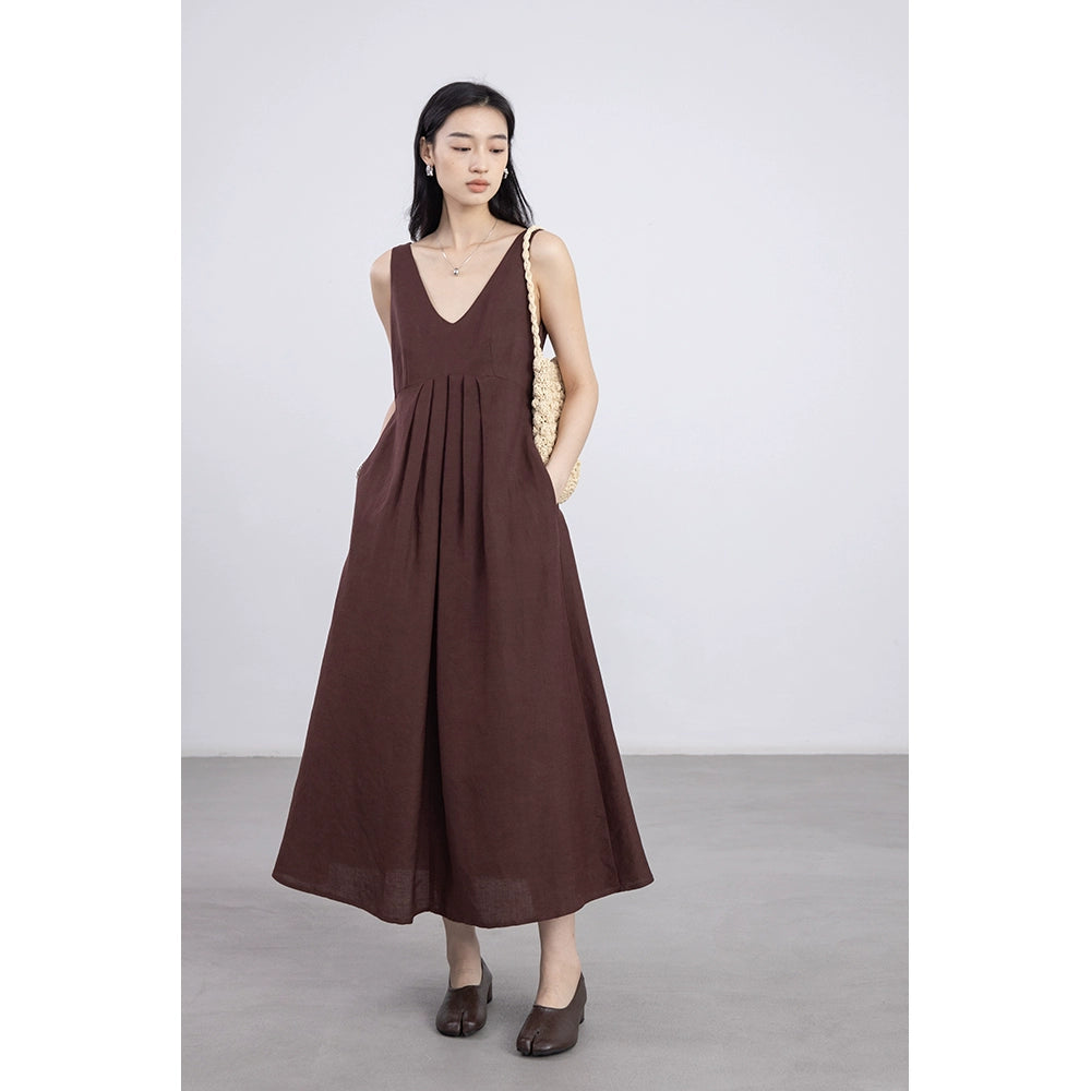 CAREMIND Brown pleated sleeveless dress V-neck high-end vest medium and long dress