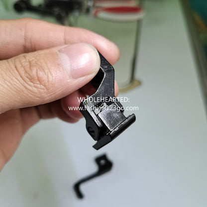 1117★  Synchronous machine presser foot, short climbing over the ridge presser foot hemming presser foot