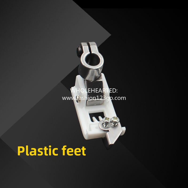 1383★  Stretch sewing car three-needle five-wire presser foot W500 car presser foot 5.6 plastic presser foot car